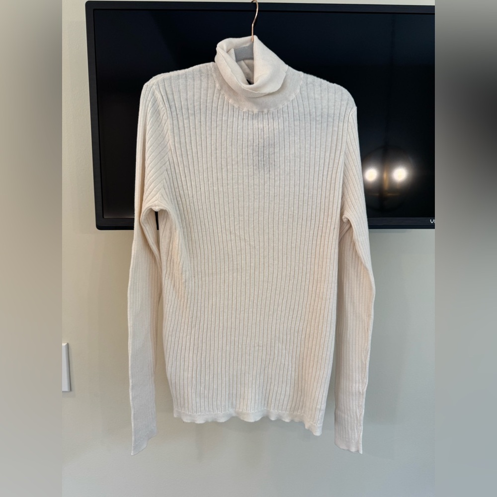 Women's Cream Sweater